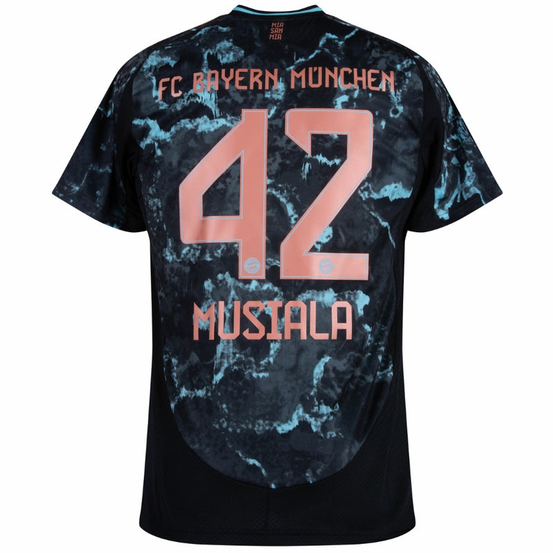 Bayern Munich MUSIALA